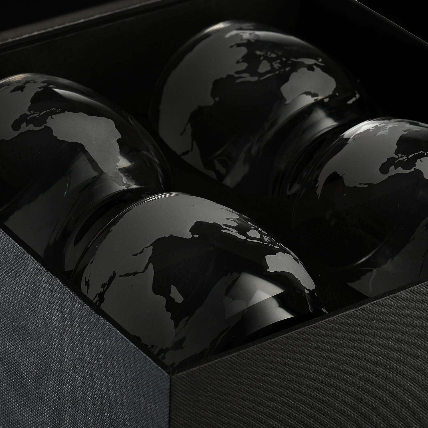 Etched World Globe Glasses 10 oz -Set of 4