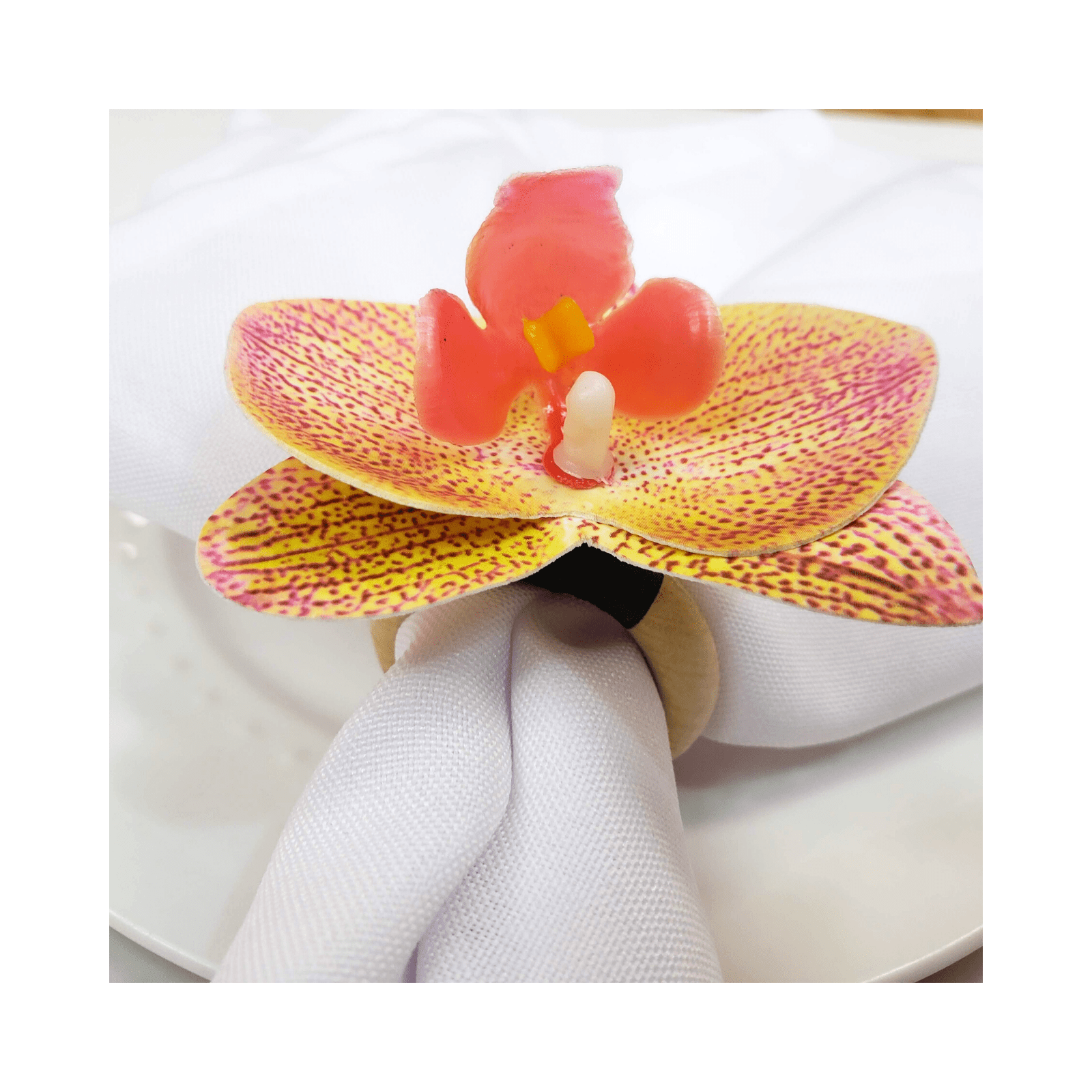 Maison Charlô | Set 6 Yellow Degrade Orchid Luxery Napkin Rings-3