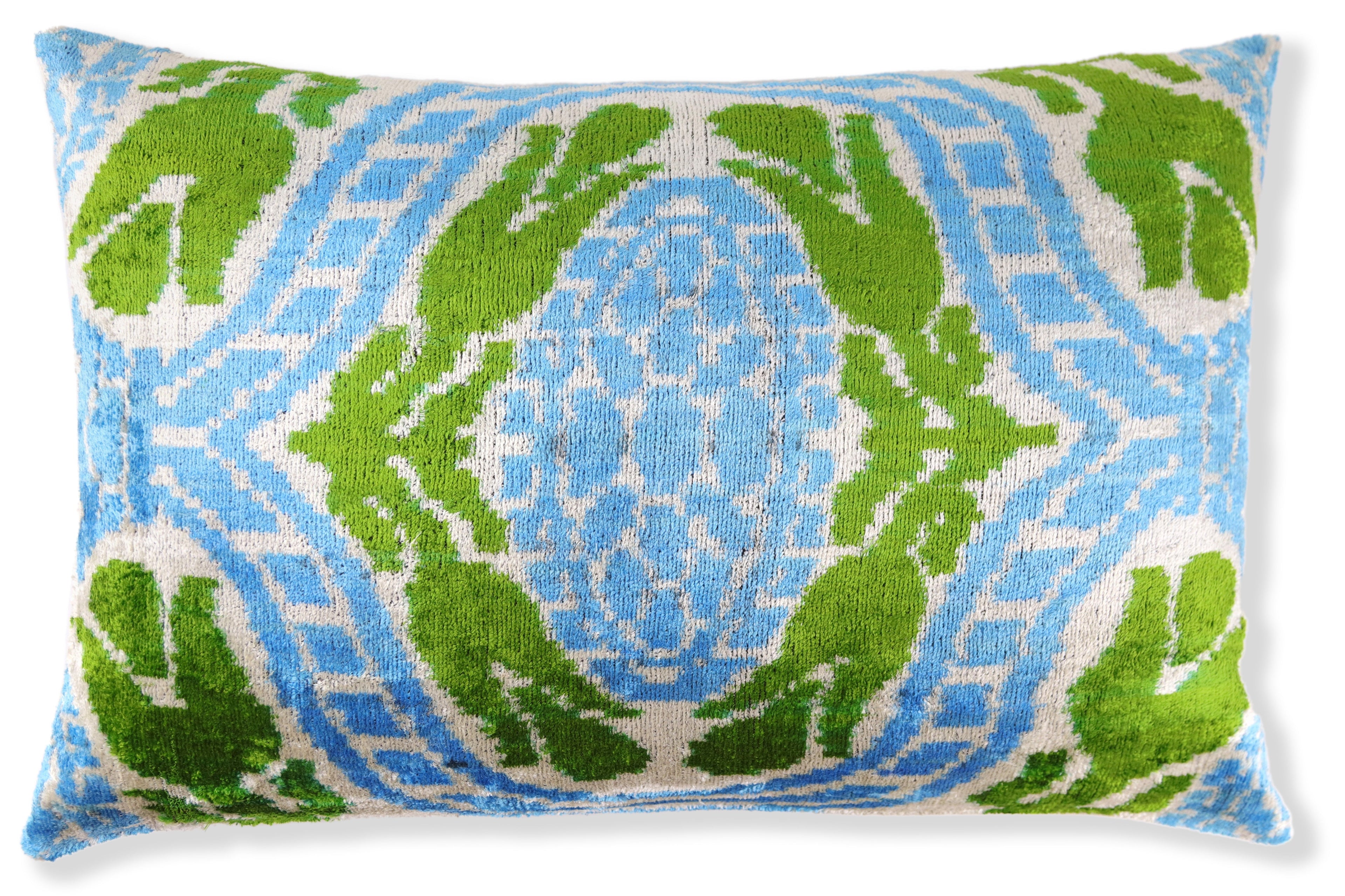 Luxury Handmade Velvet Pillow in Pink & Taupe Ikat Heart Pattern – 16x24