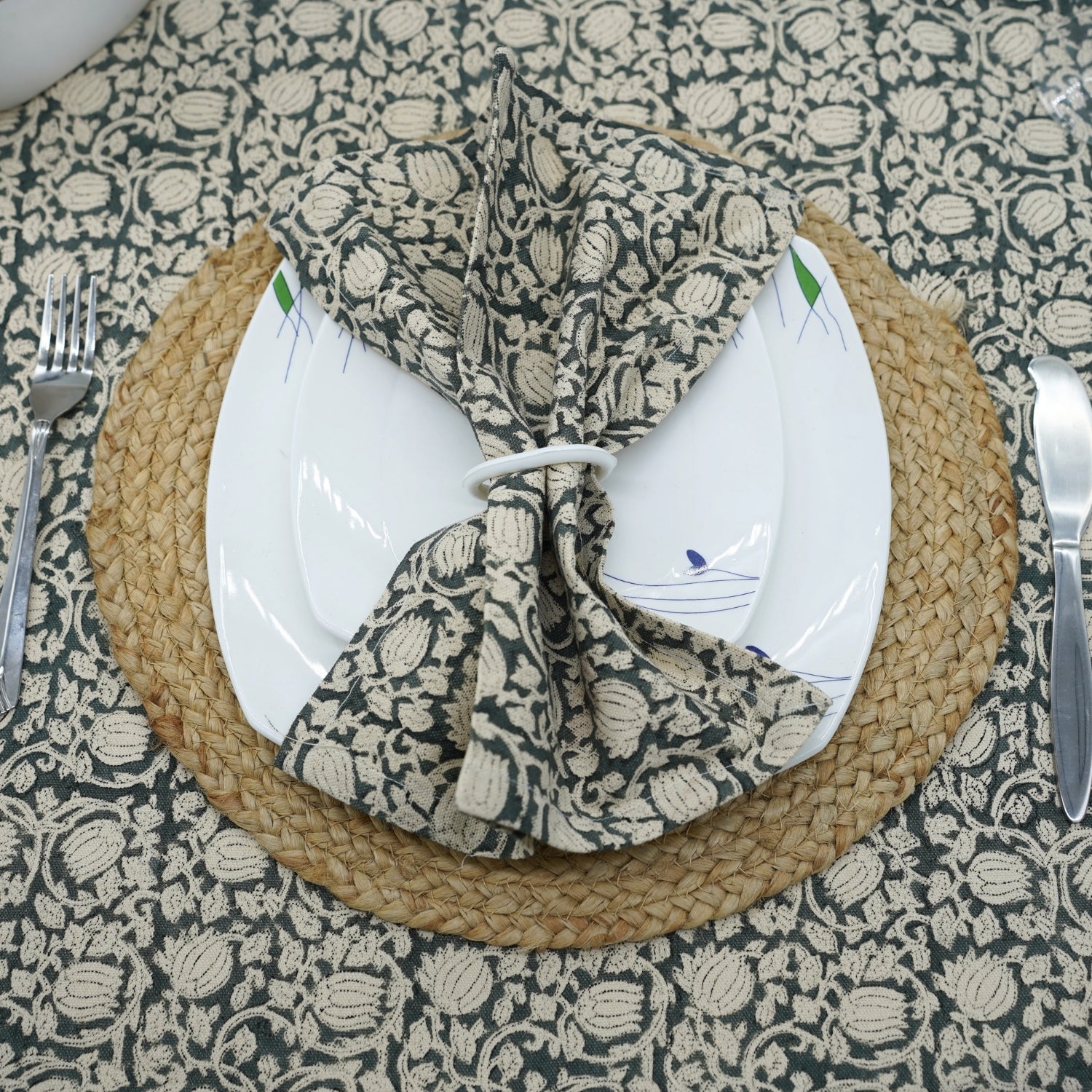 Set of 4 Floral Block Print Dinner Napkins-8 Kamal