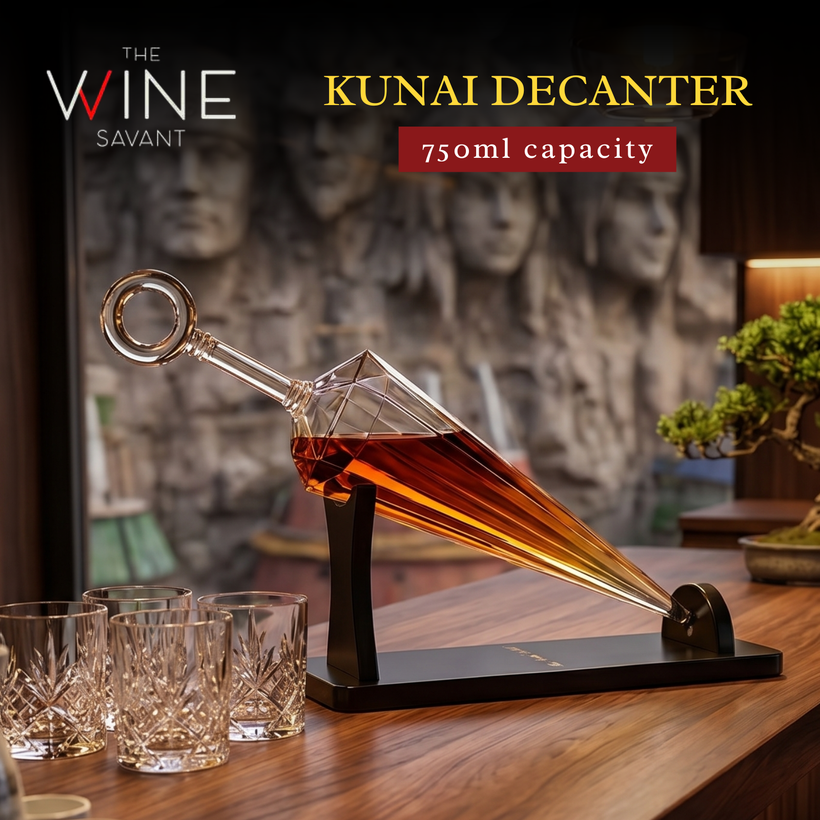 Kunai Decanter, 1 Piece, 25oz Clear Borosilicate Crystal