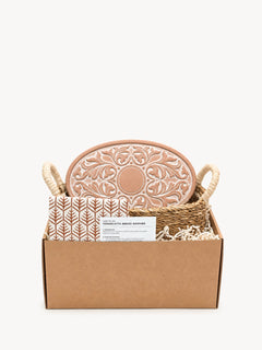 Bread Warmer & Basket Gift Set with Tea Towel - Vintage Vine Oval