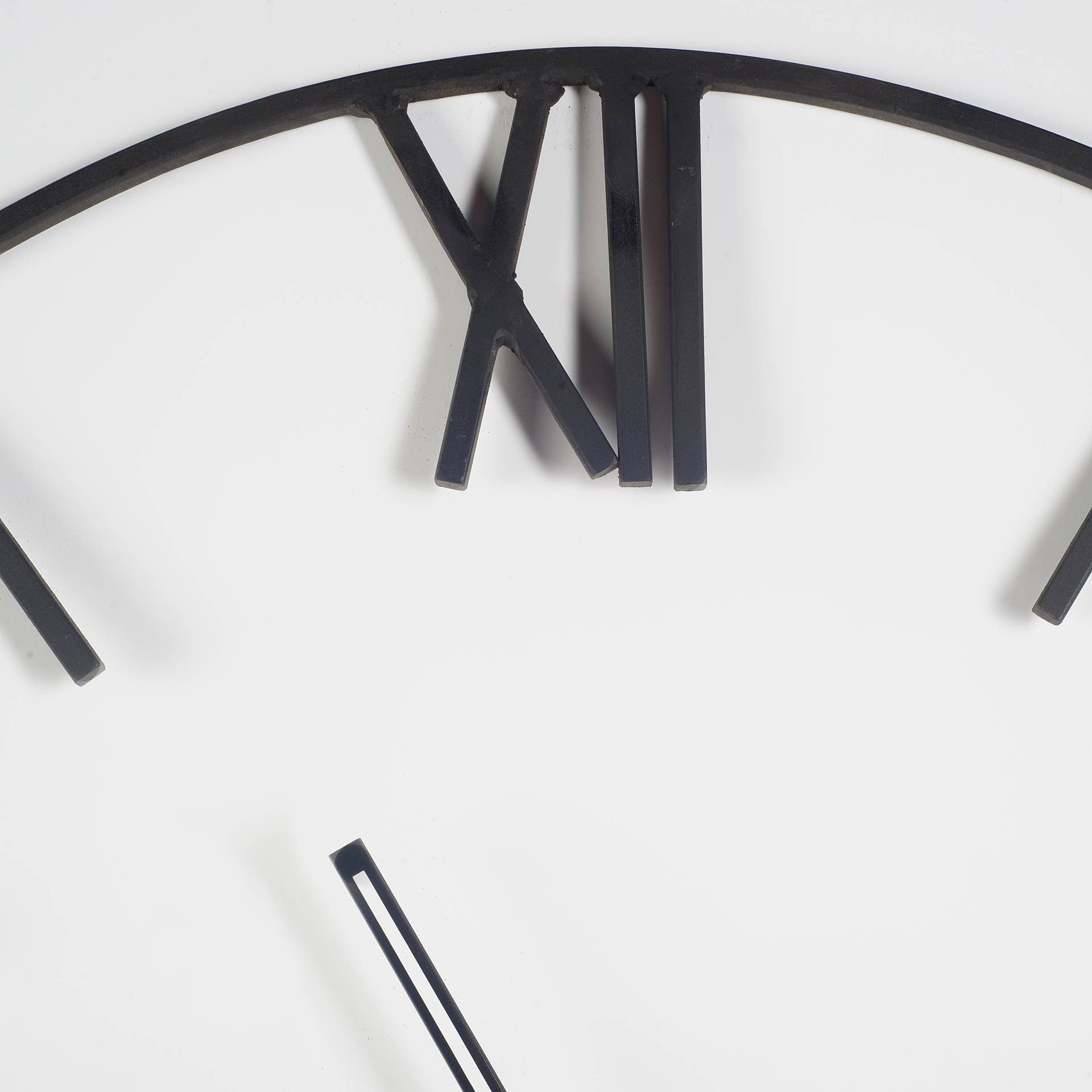 2" Circle Black Metal Skeleton Wall Clock-2