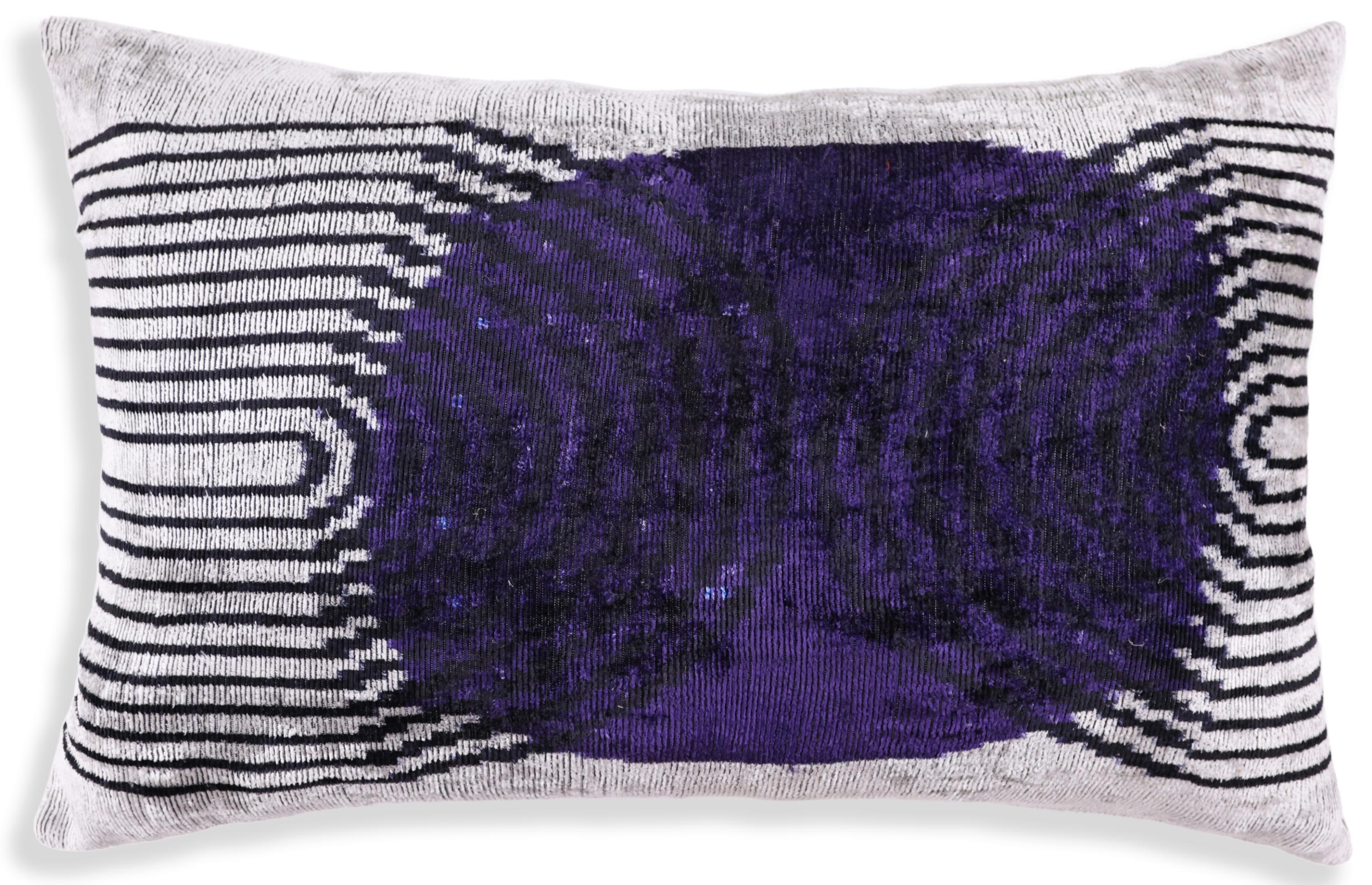 Luxury Purple Silk Velvet Throw Pillow 16x24 – Handmade Modern Geometric Lumbar-4