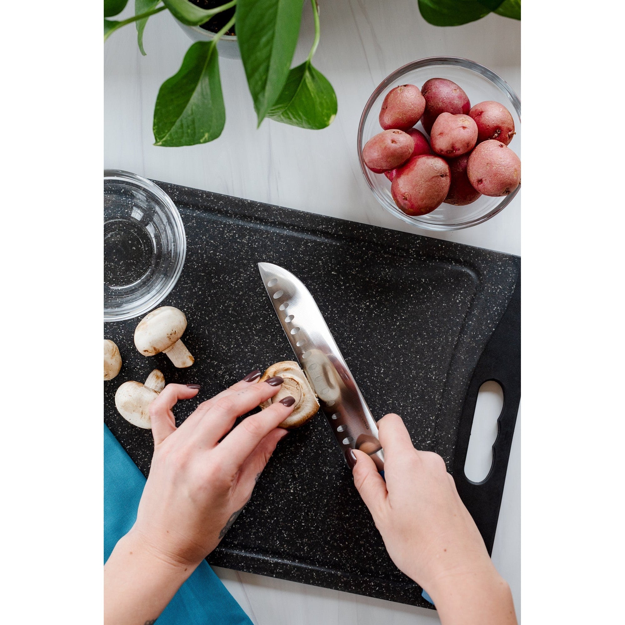 Superior 7 inch Santoku Knife - Gray-3