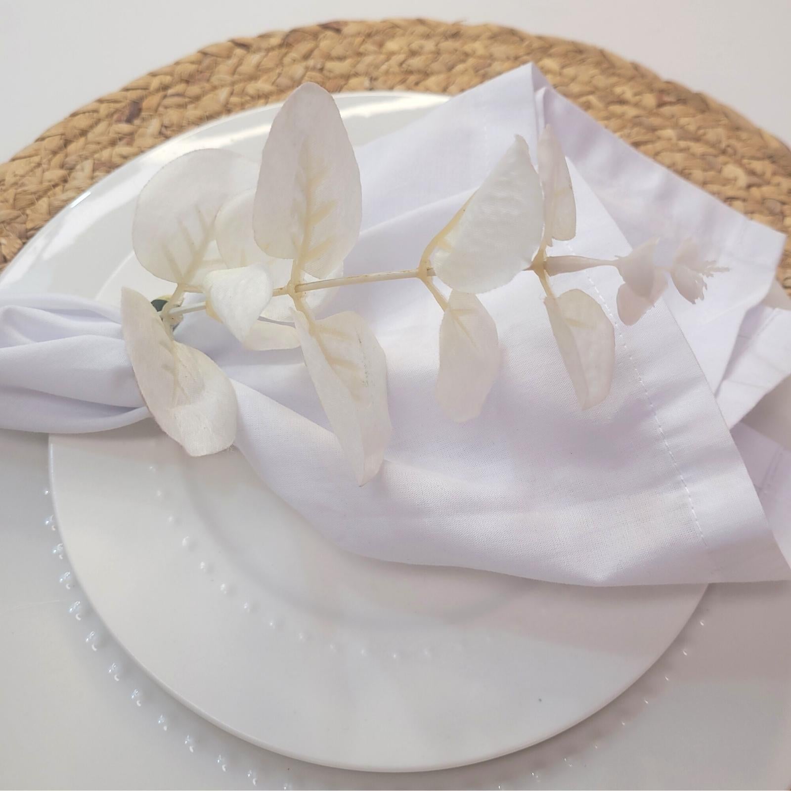 Set of 4 White Leaf Eucalyptus Napkin RingsRustic Napkin Ring, Minimalist Tabledecor, Oriental Tabledeco-4