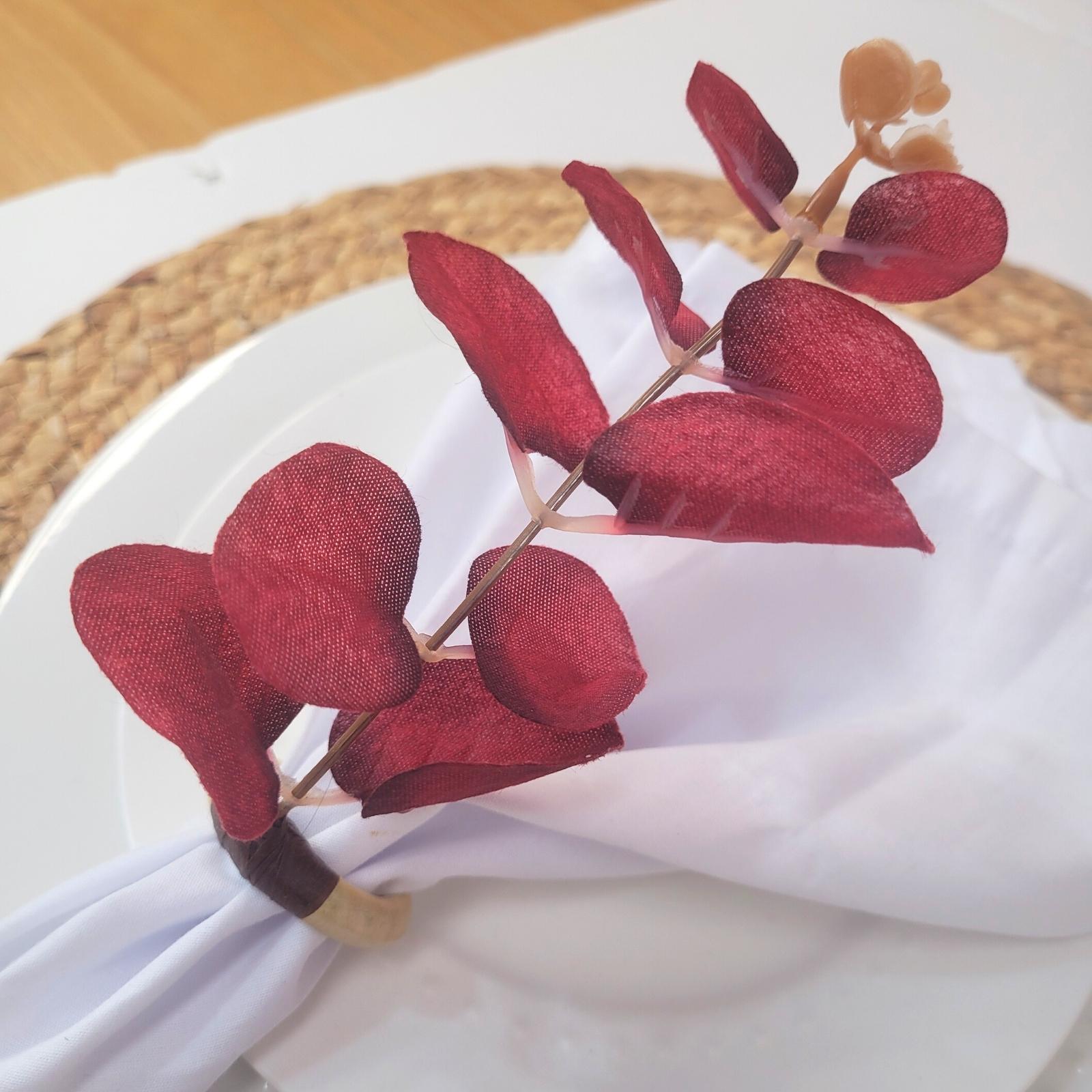 Set of 4 Red Leaf Eucalyptus Napkin Rings, Rustic Napkin Ring, Minimalist Tabledecor, Oriental Tabledecor-4