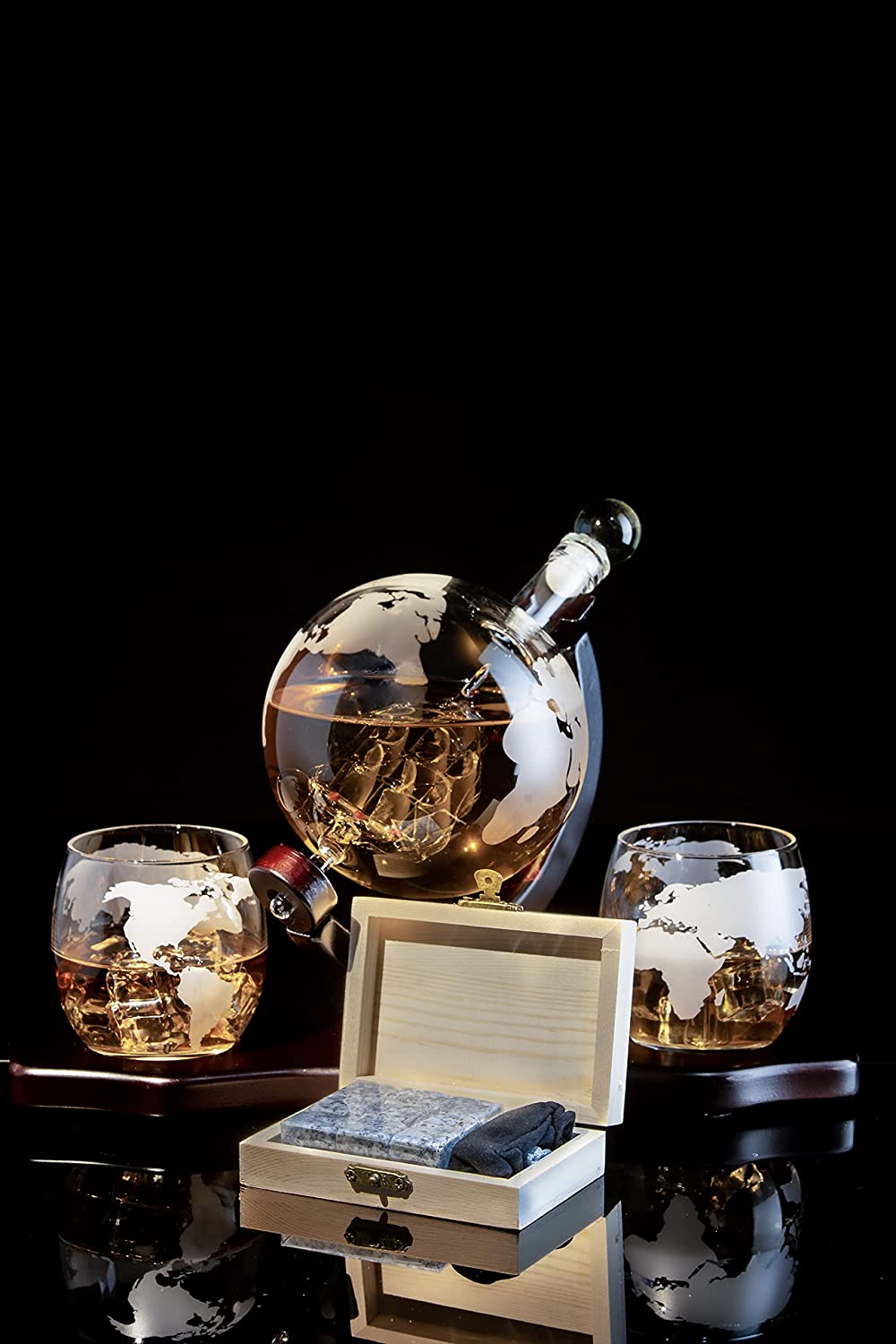 World Decanter with 2 Glasses Globe 2-2-4