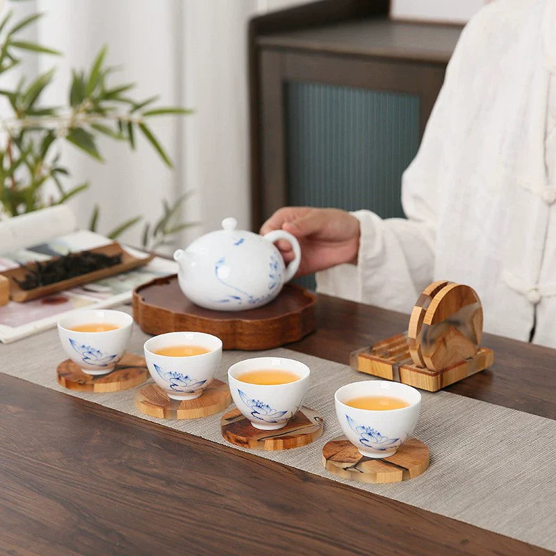 Biodegradable Pine Wood Resin Coasters with Ink Texture – 8cm Eco-Friendly Drink Mats-3