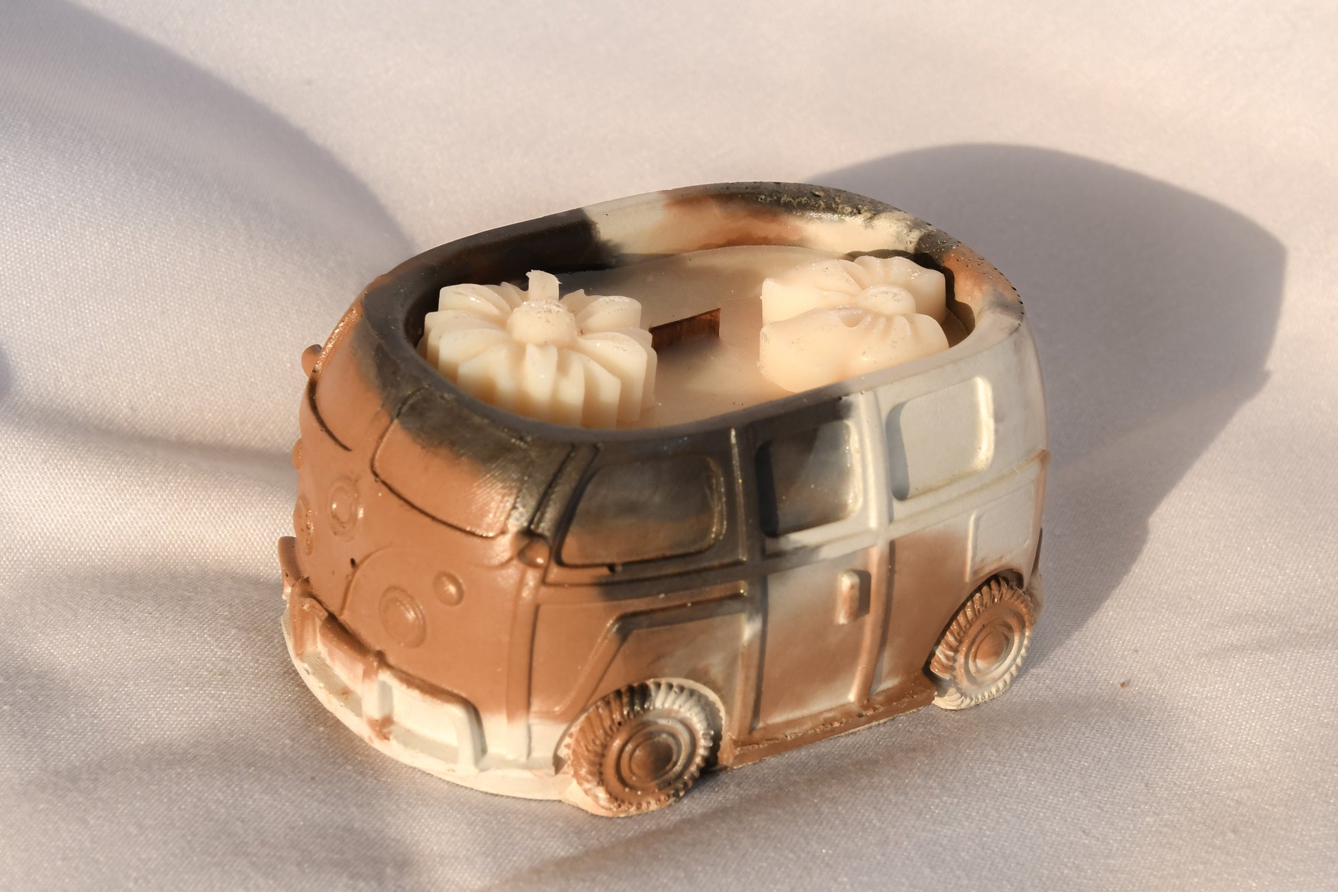 Retro Van Candle | Wood Wick-7