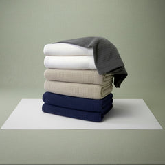 (2 Pack) Grid Pattern Fleece Blankets