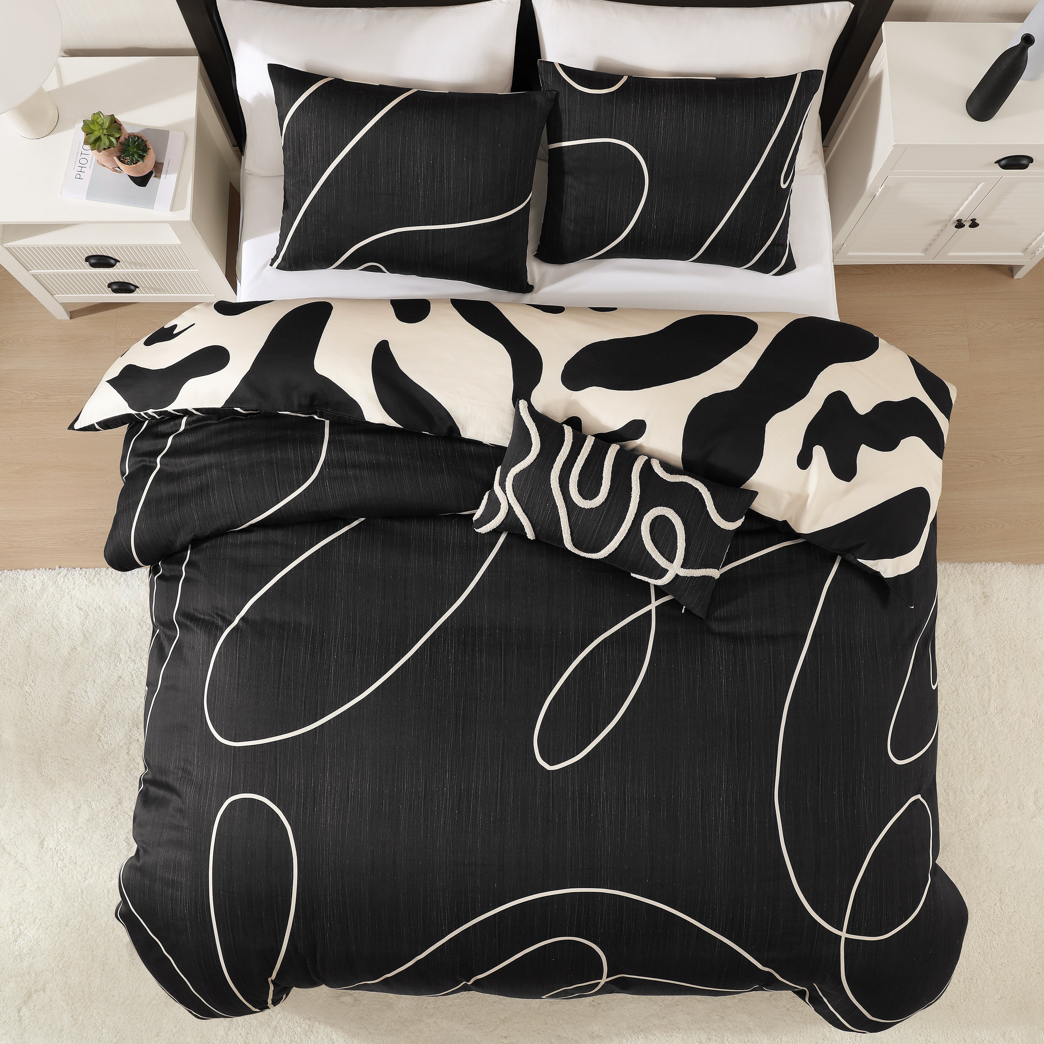 BebeTeen Ebony and Ivory Reversible Comforter Set