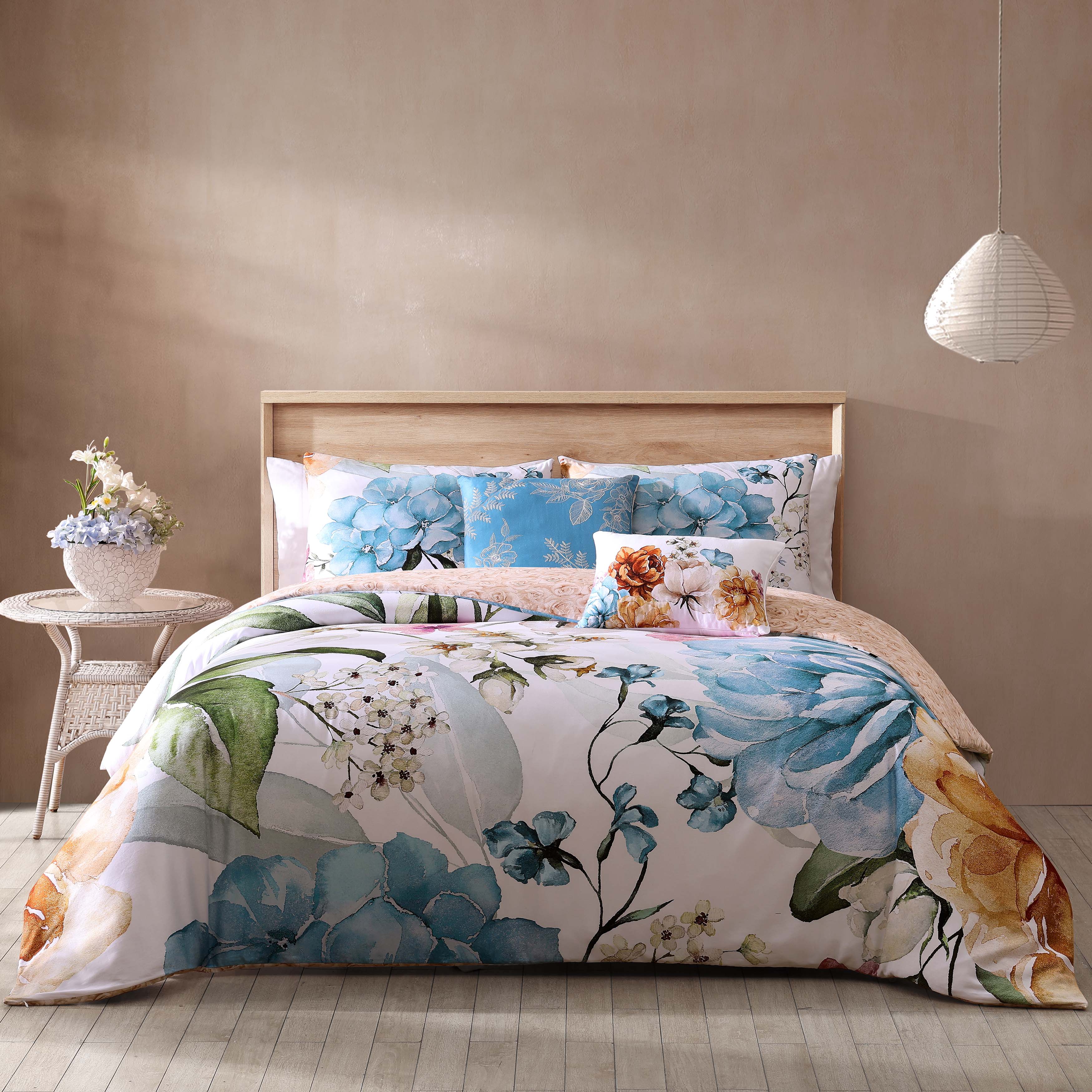 Bebejan Maia Blue 5 Piece Reversible Comforter Set