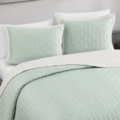 Bebejan 3 Piece Textured Quilted Coverlet Set