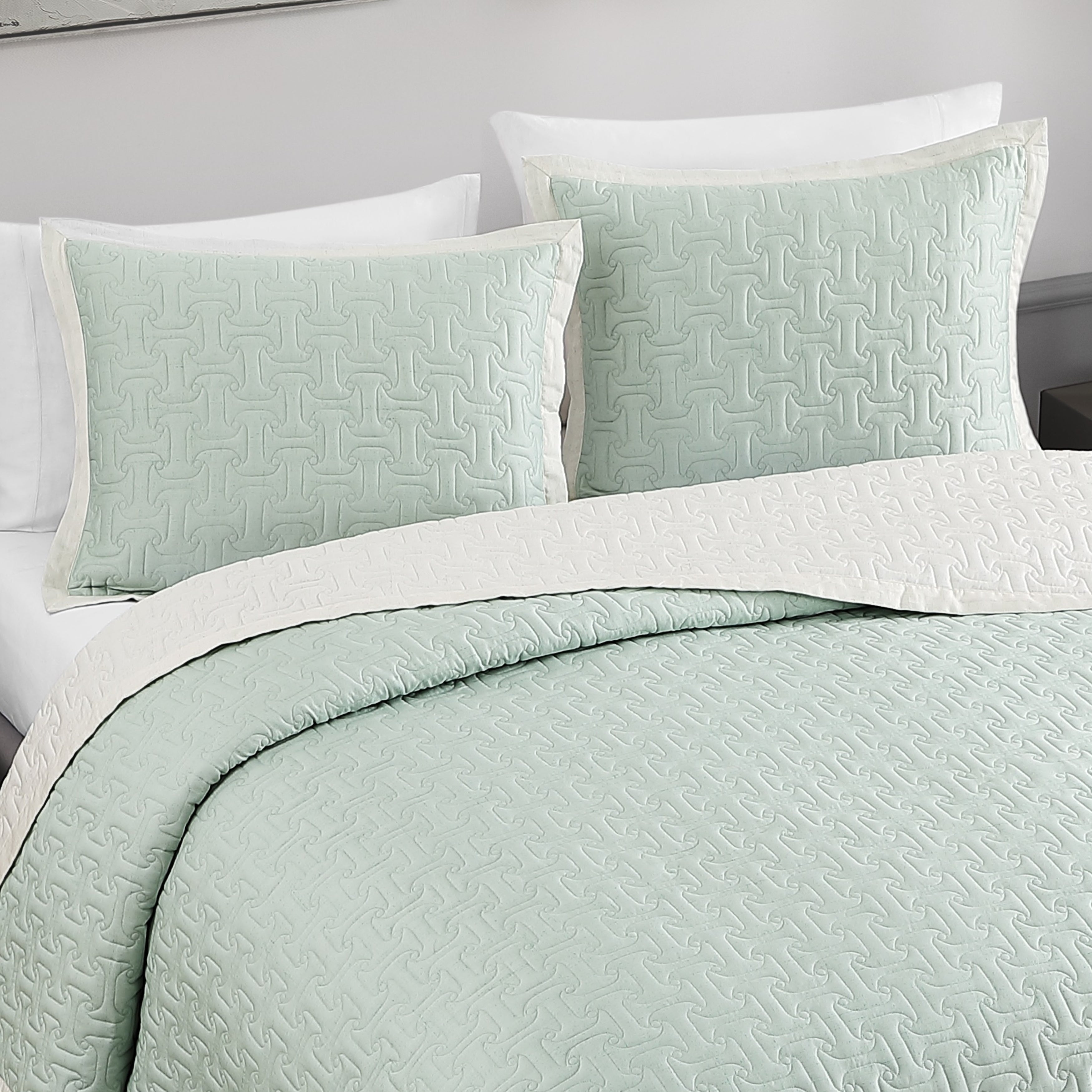 Bebejan 3 Piece Textured Quilted Coverlet Set