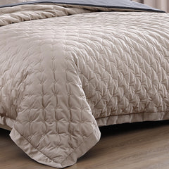 Bebejan 3 Piece Velvet Comforter Set