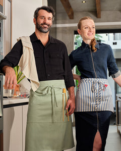 Bistro Apron with Pockets