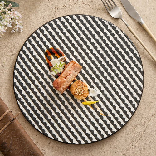 Black & White Geometric Ceramic Dinner Plate – 10.25" Modern Tableware-0