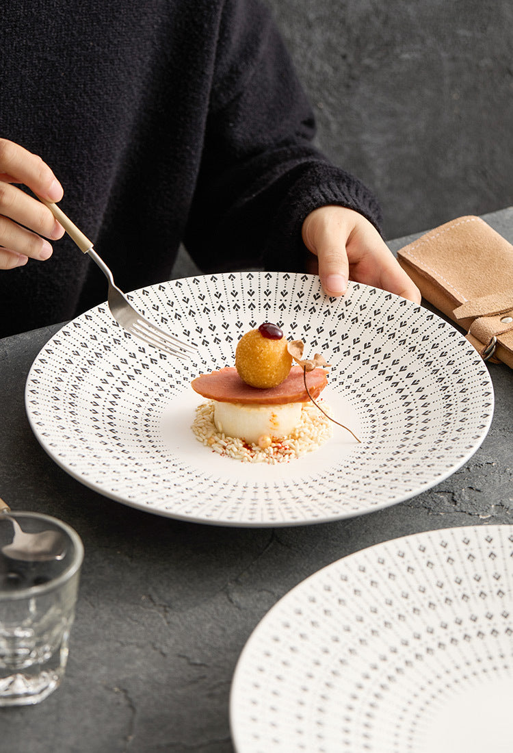 White Glazed Ceramic Dinner Plate – Heart Pattern Design, Available in 10.5" and 12" Sizes for Elegant Dining-4