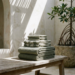Umbra Towels (Shipping fees may apply)