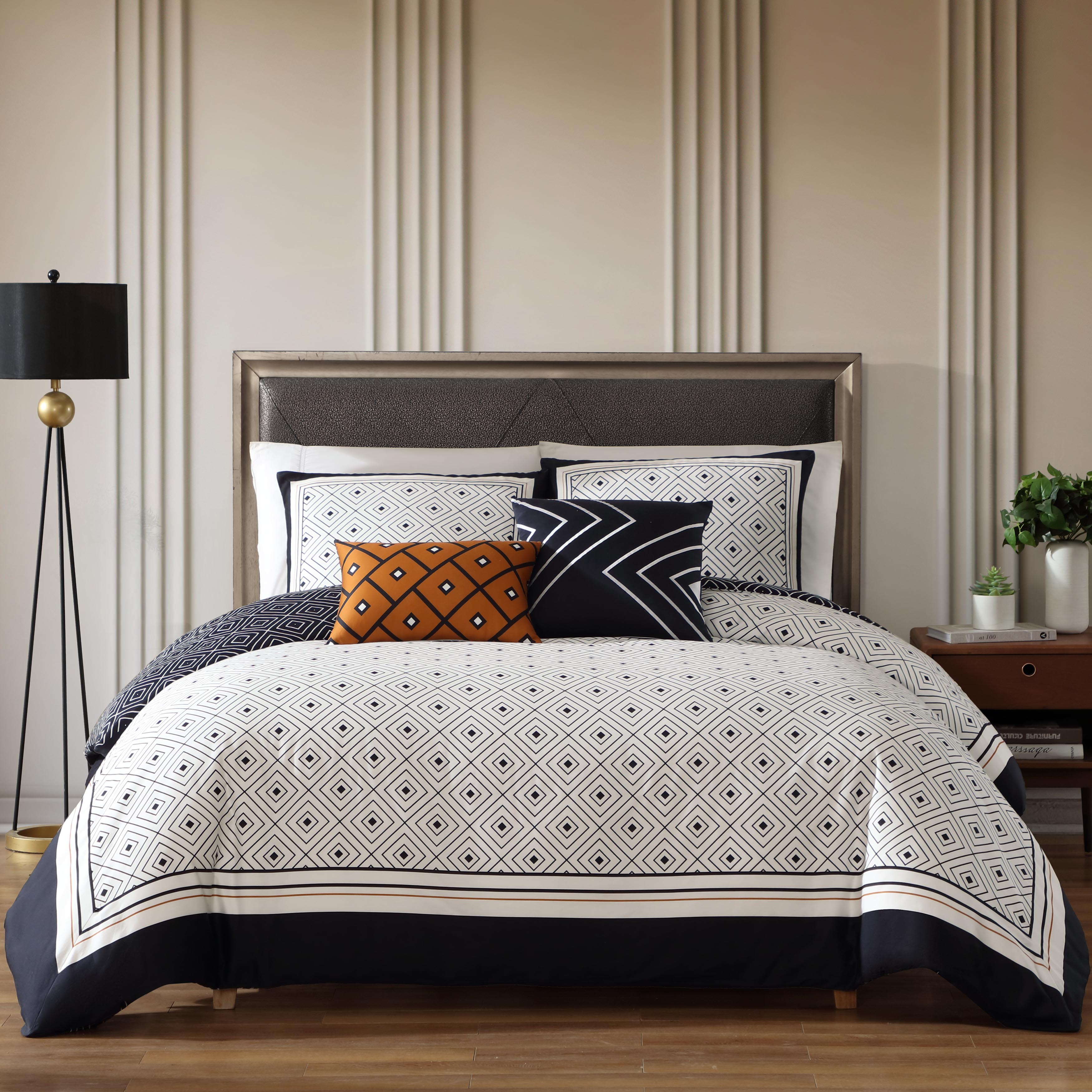 Bebejan Geometric Black & White 5 Piece Reversible Comforter Set