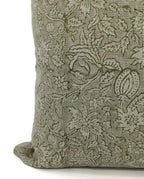 Manikarnika Print Green Floral Throw Cover