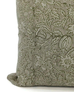 Manikarnika Print Green Floral Throw Cover