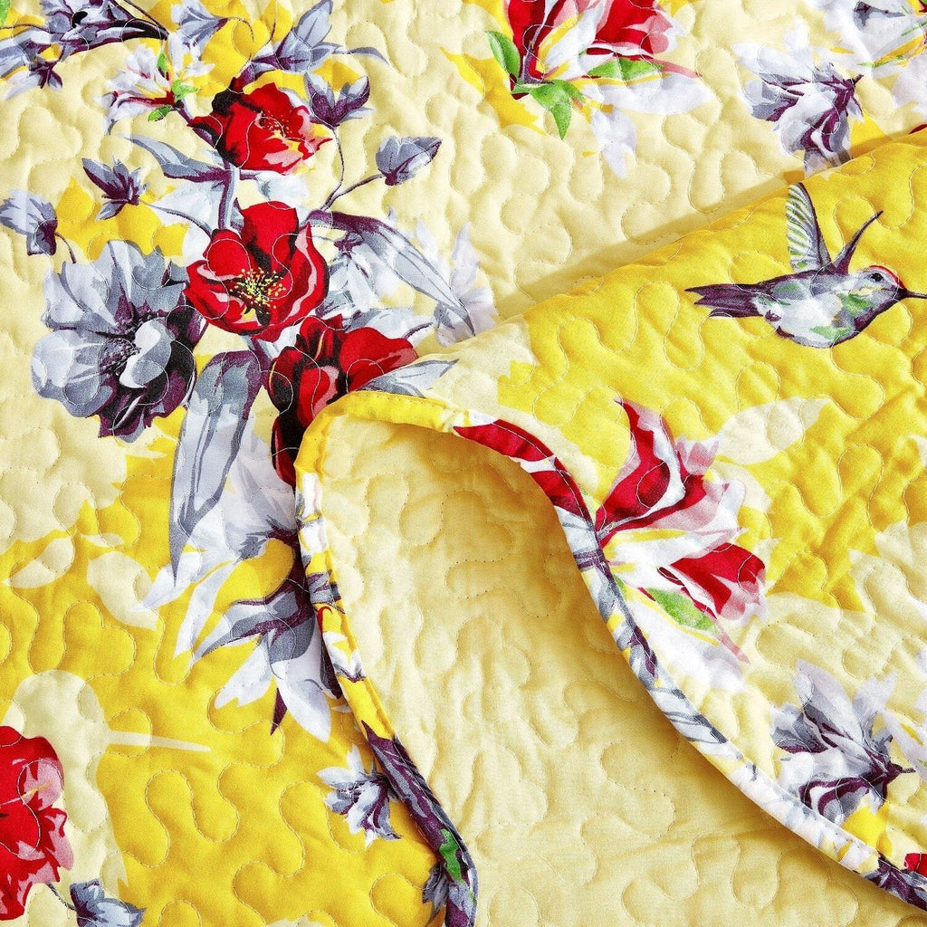 DaDa Bedding Sunshine Yellow Hummingbird Floral Bed in a Bag Set-3
