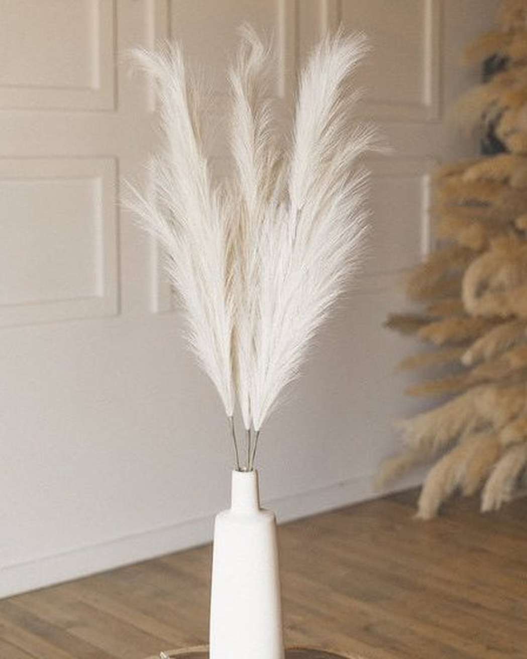 Cream Faux Pampas Grass-1