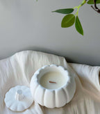 Handcrafted Pumpkin Candle in Jesmonite & Soy Wax – Unique Aromatic Decor-1