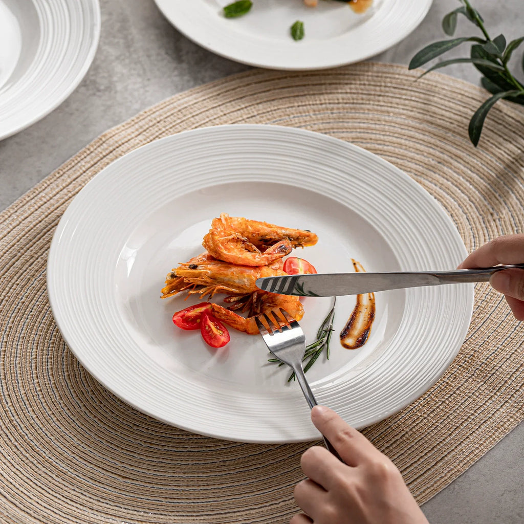 Ribbed Rim Shallow Plate — Refined Fine Dining Presentation-1