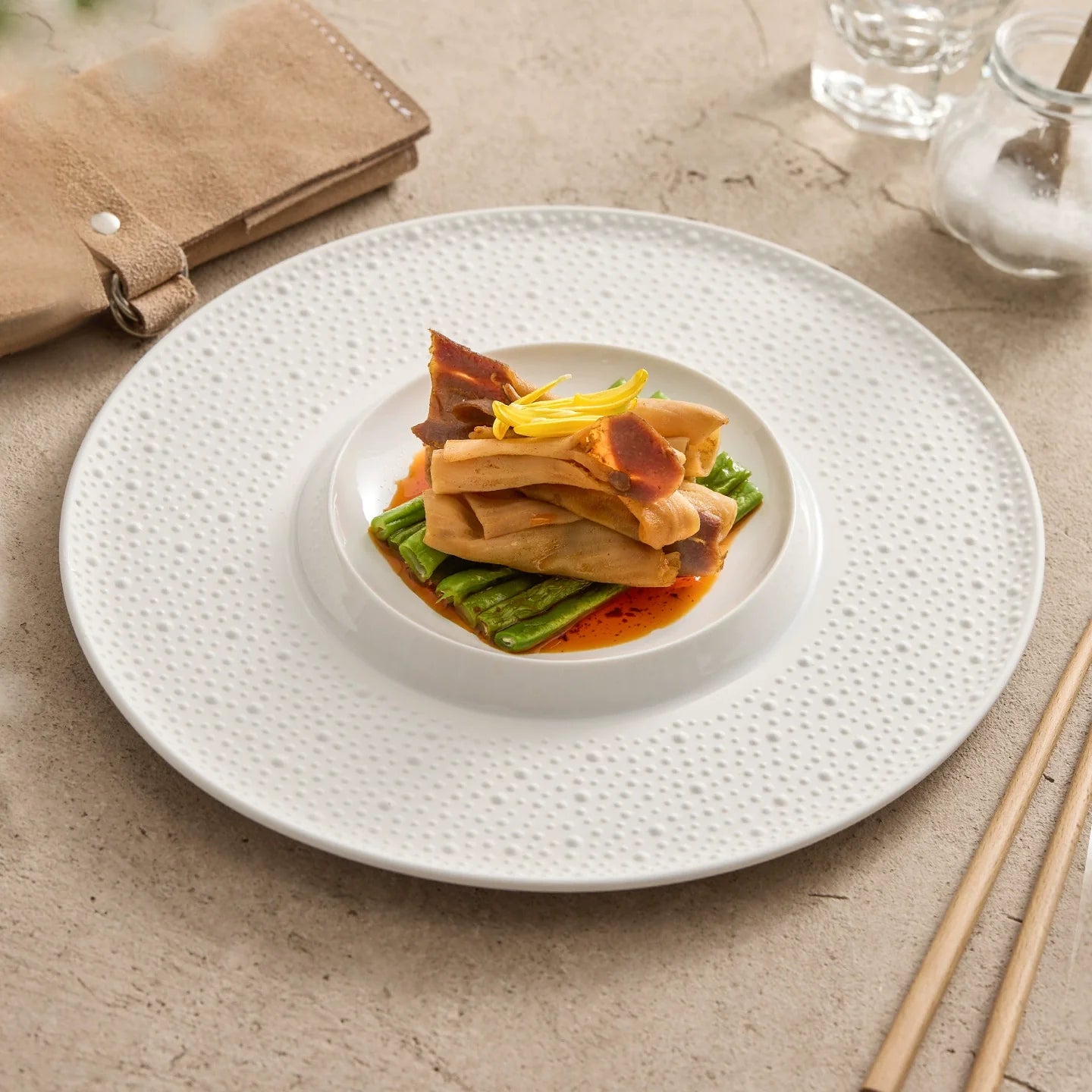 Textured Rim Porcelain Dinner Plate | Inner Coupe Fine Dining Plate-0