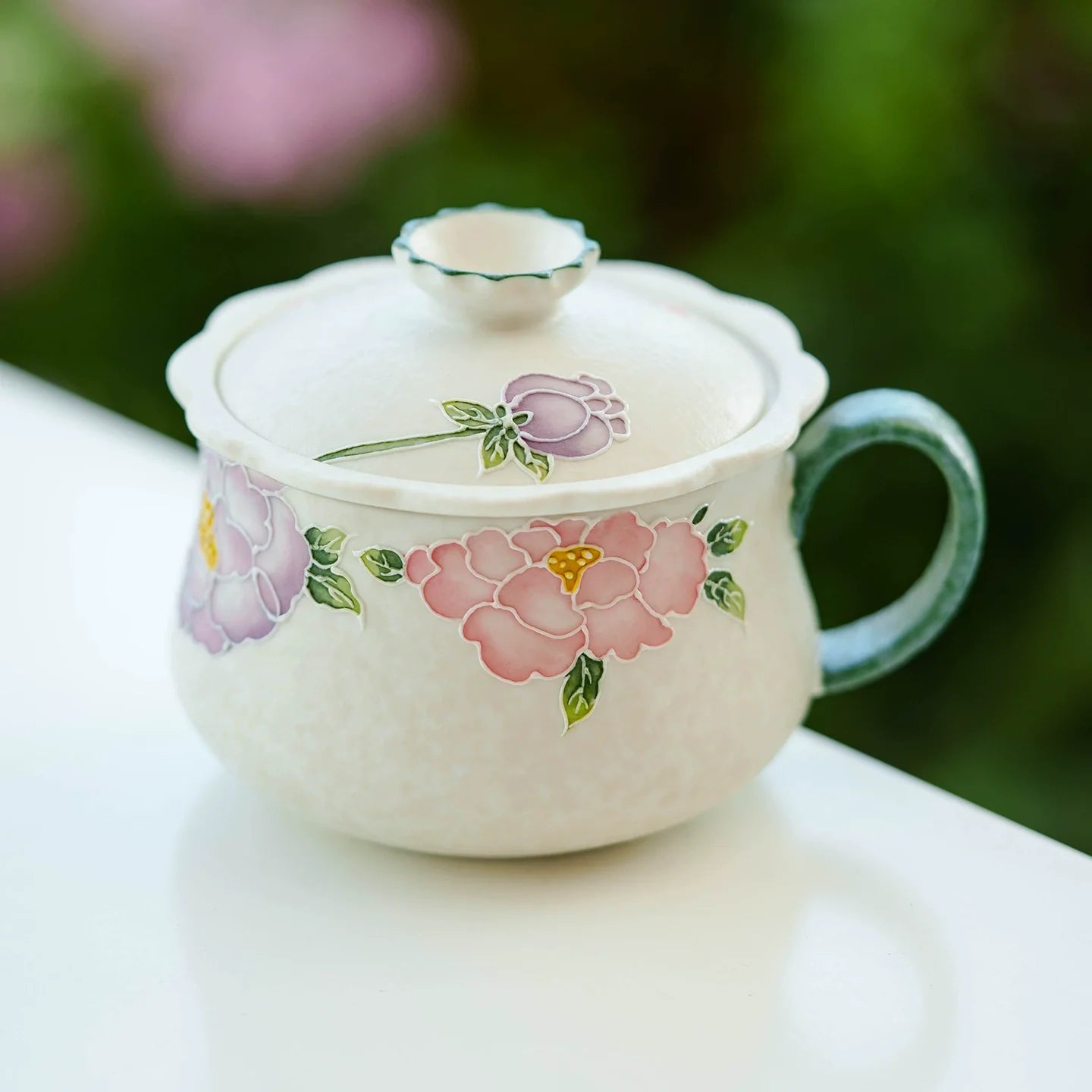 Hand-Painted Pastel Floral Ceramic Tea Cup with Lid – 123ml Traditional Gift Box Set-2