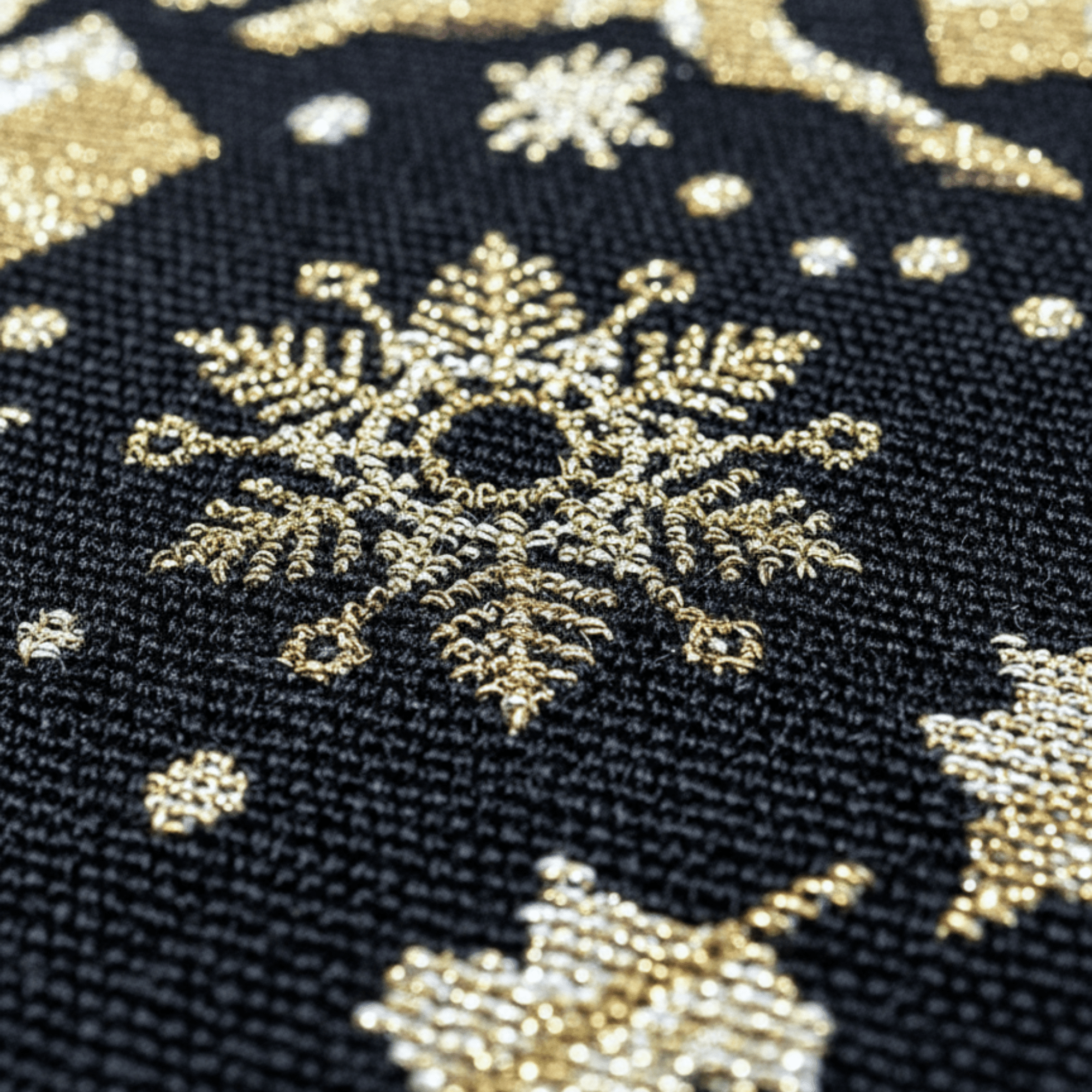 DaDa Bedding Magical Golden Reindeer Woven Tapestry Dining Table Runner (18272)-4