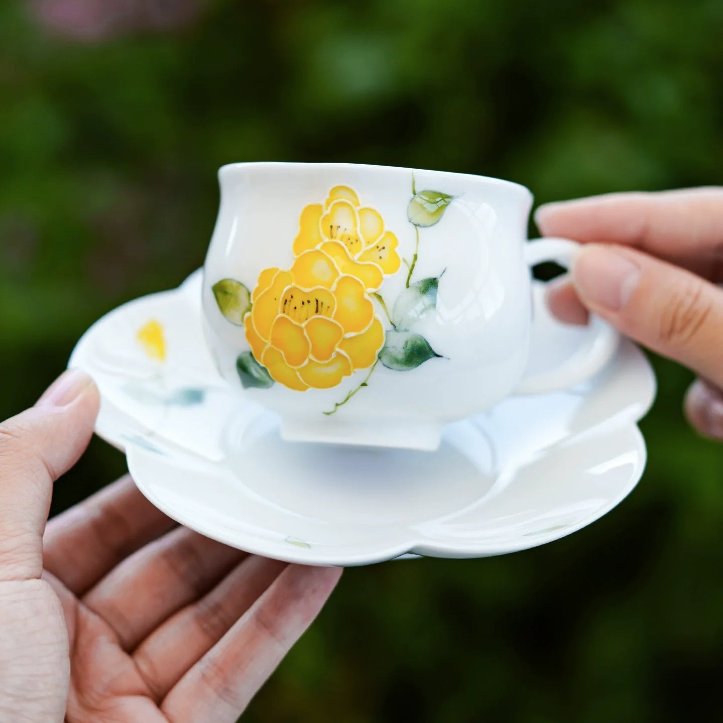 Hand-Painted Yellow Peony Porcelain Teacup & Saucer Set – Bright Floral Ceramic Cup for Tea or Coffee-2
