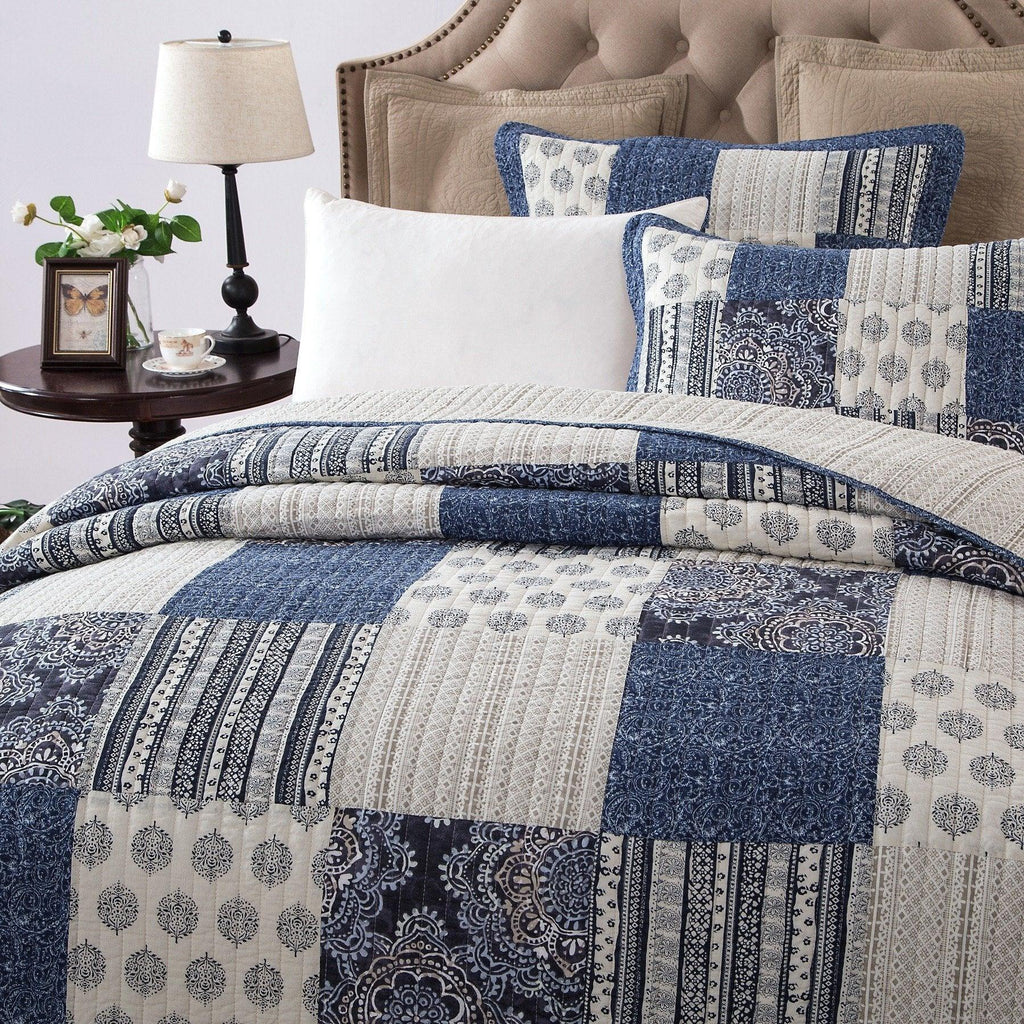 DaDa Bedding Denim Blue Patchwork Cotton Quilt Set-1