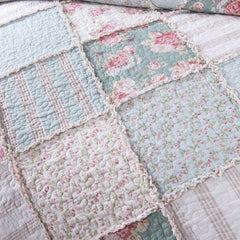 DaDa Bedding Hint of Mint Pastel Cotton Patchwork Quilt Set