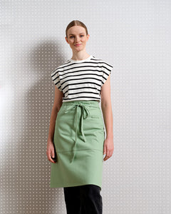 Bistro Apron with Pockets