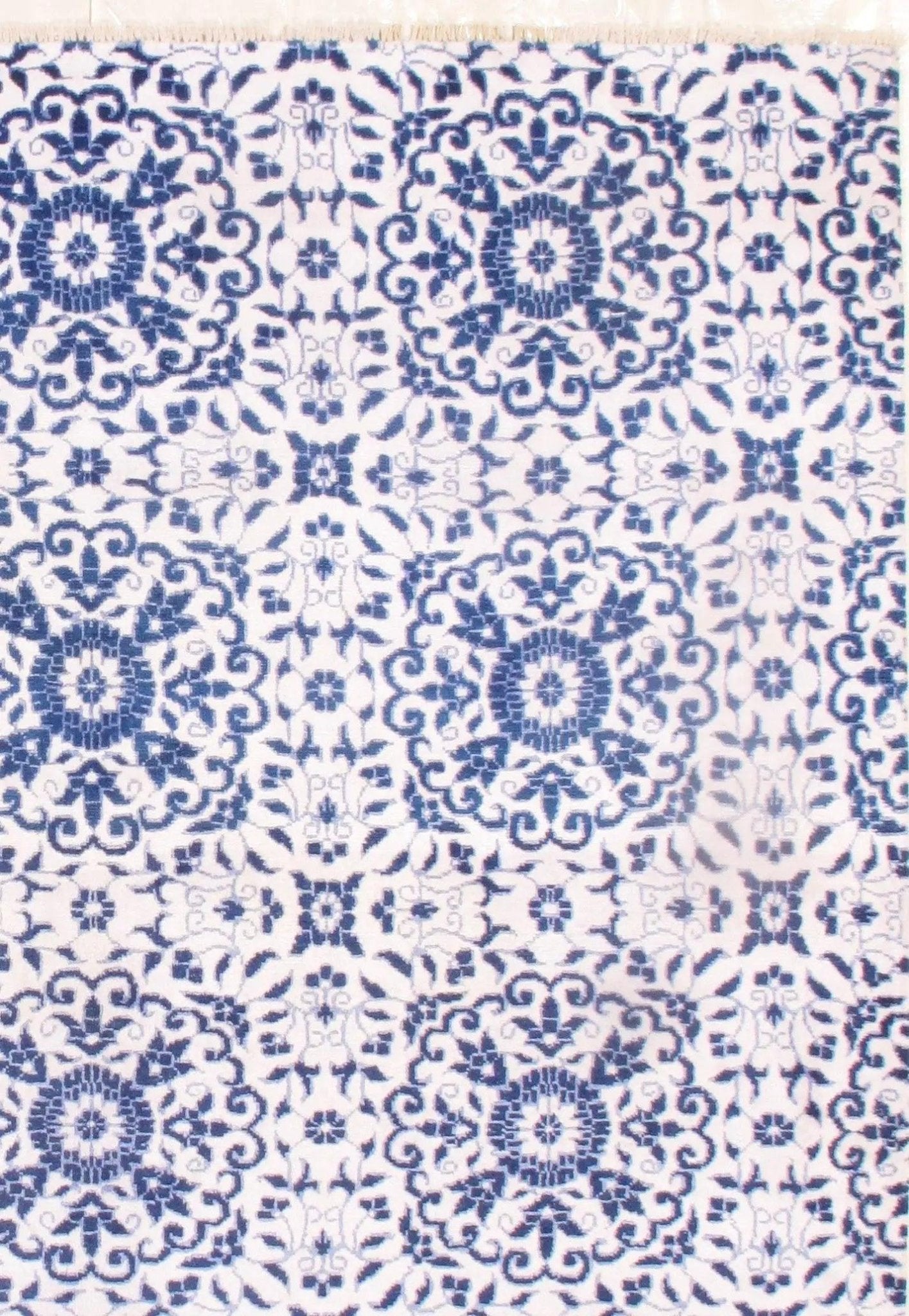 Canvello Canvello White Blue Modern Bambo Silk Rug - 8'x10'