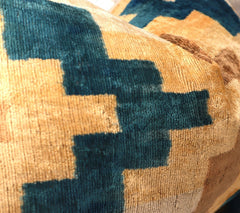 Canvello Handmade Earhtone Geometric Silk Velvet Ikat pillow - 16"X24"-1