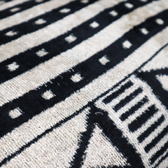 Canvello Luxury Decorative Black & White Throw Pillow | 16 x 24 in (40 x 60 cm)