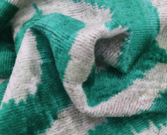 Canvello Throw Luxury Velvet Green Pillow | 16 x 16 in (40 x 40 cm)