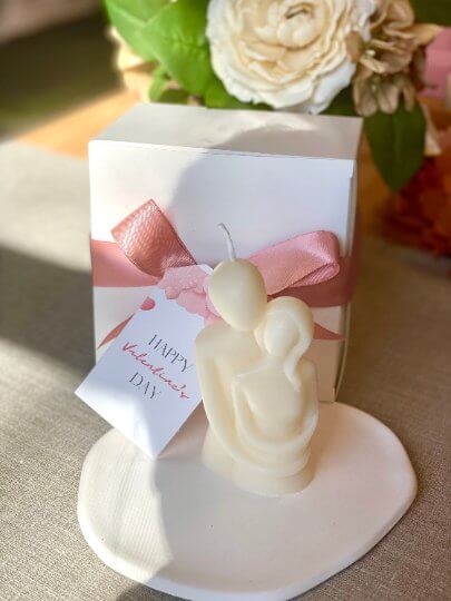 Cuddling Couple Candle — Romantic Sculptural Soy Wax, Handmade in USA-2