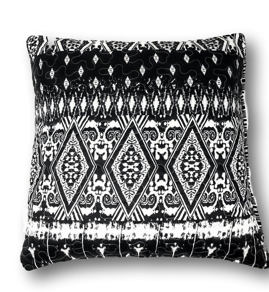 DaDa Bedding Aztec Black & White Diamonds Throw Pillow Covers - 18" x 18" 2-Pack (C14800-1-CC)-1