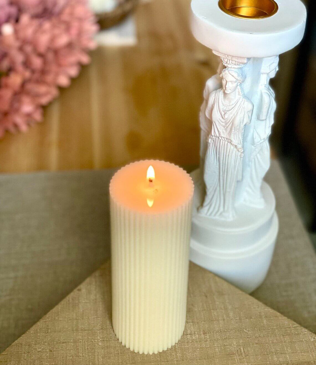 Ribbed Candle | Effortless Home Decor-3
