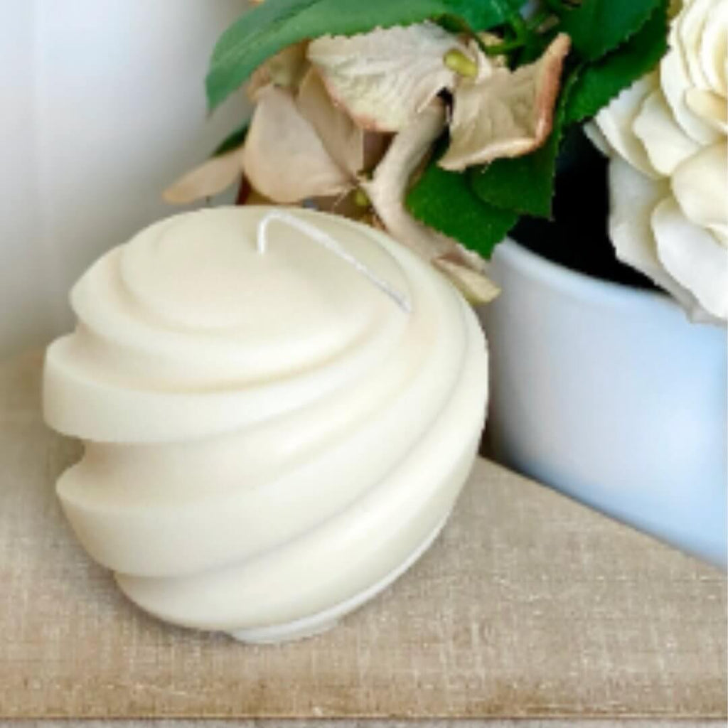 Swirl Candle | Minimalist Creation-5