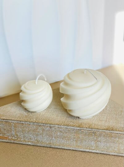 Swirl Candle | Minimalist Creation-1