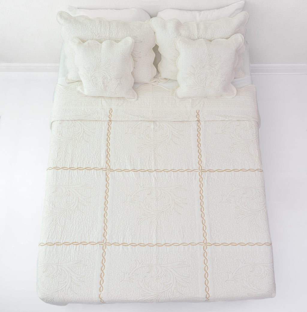 DaDa Bedding Elegant White Floral Beige Matelassé 100% Cotton Coverlet 5Pcs Bedspread Set - King Size (DXJ101796)-1