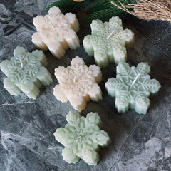 Snowflakes Handmade Candle - Festive Soy Wax Christmas Candle for Holiday Cheer