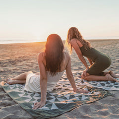 Umbra Towels (Shipping fees may apply)